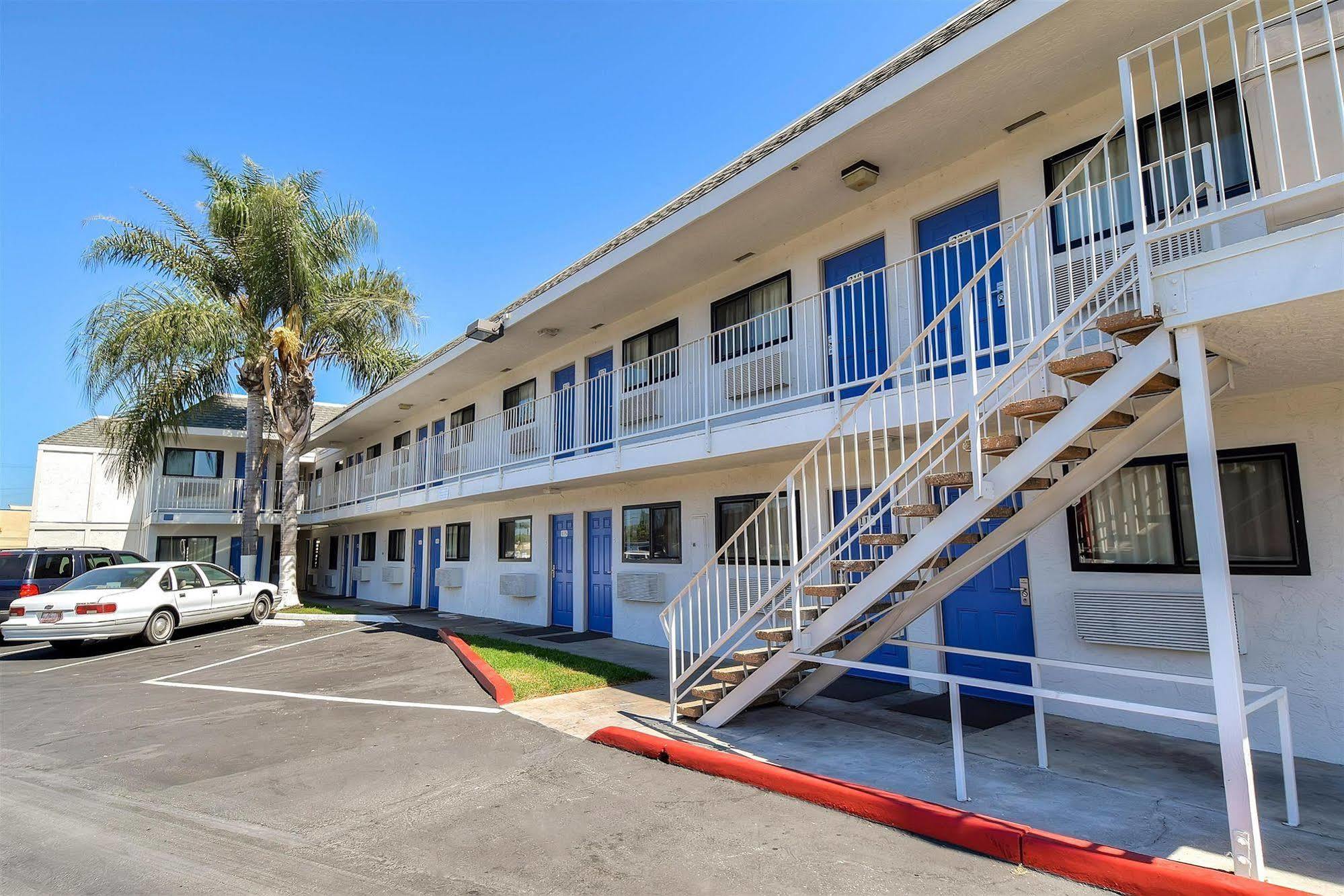 Motel 6-Harbor City, Ca - Los Angeles Carson Exterior photo