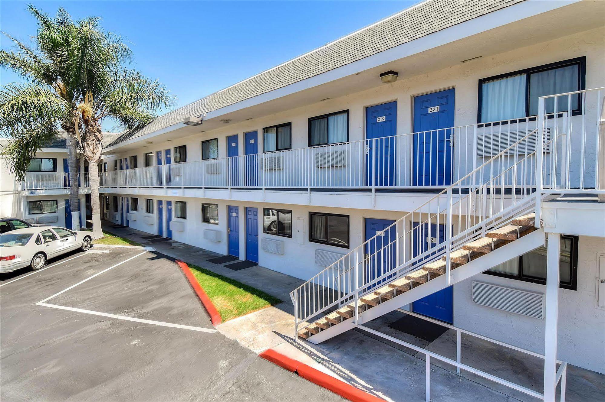 Motel 6-Harbor City, Ca - Los Angeles Carson Exterior photo