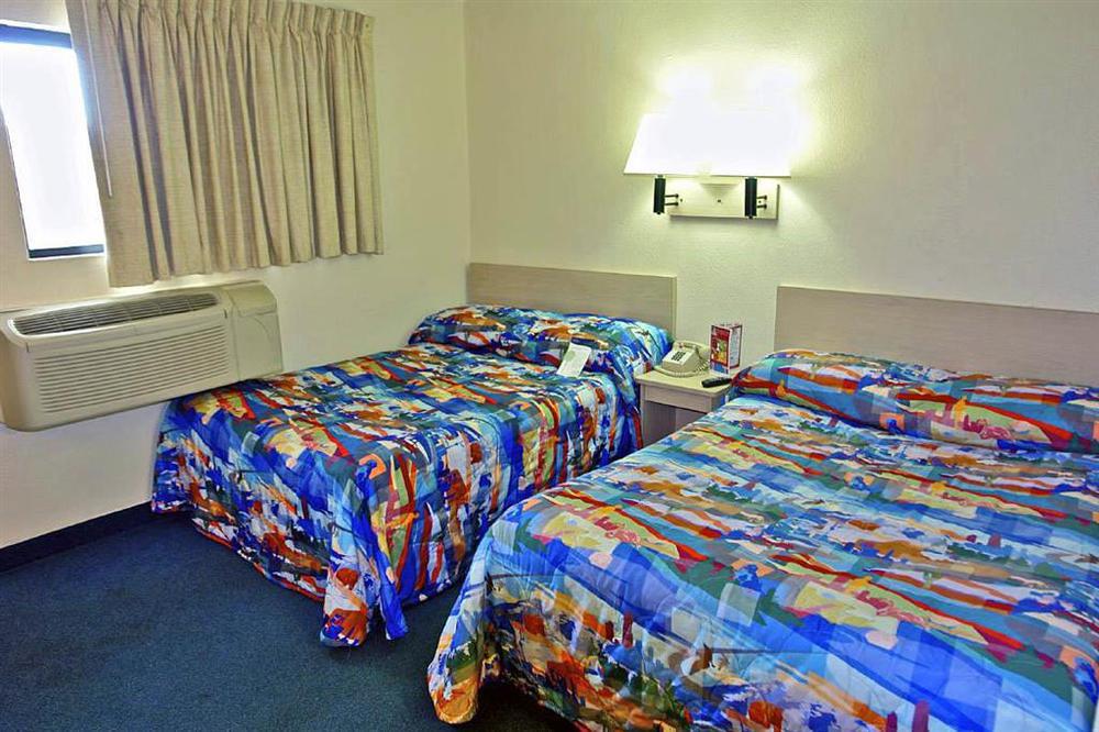 Motel 6-Harbor City, Ca - Los Angeles Carson Room photo